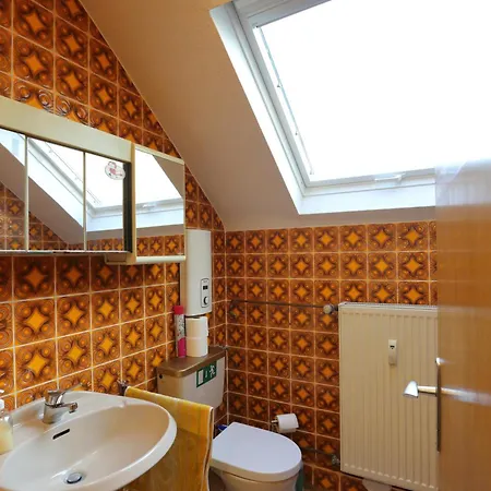 Apartment 12 B Brühl