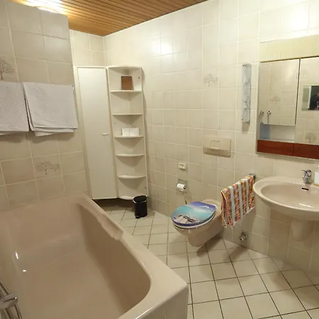 12 B Apartment Brühl